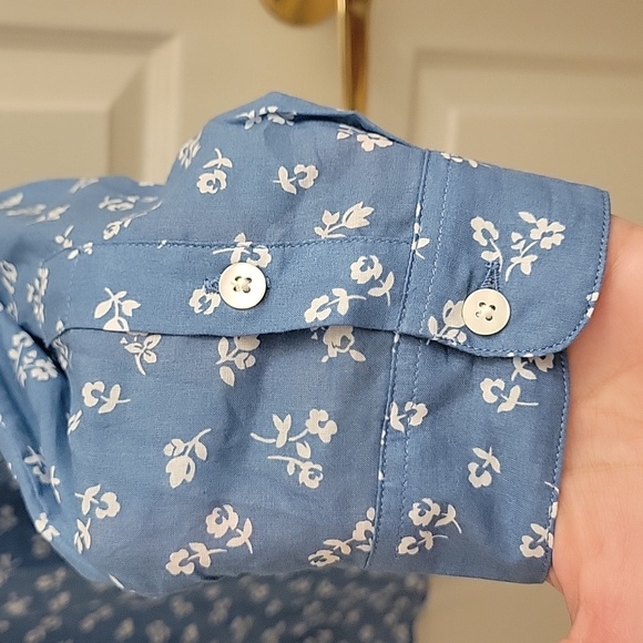 Sezane Ann Mini Flowers Shirt - Picture 5 of 10